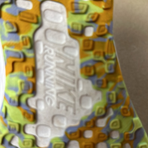 Women Nike Revolution 6 NM PRM Running Size 12 White/ OK Smoke Grey DO9475 100 - Picture 5 of 6